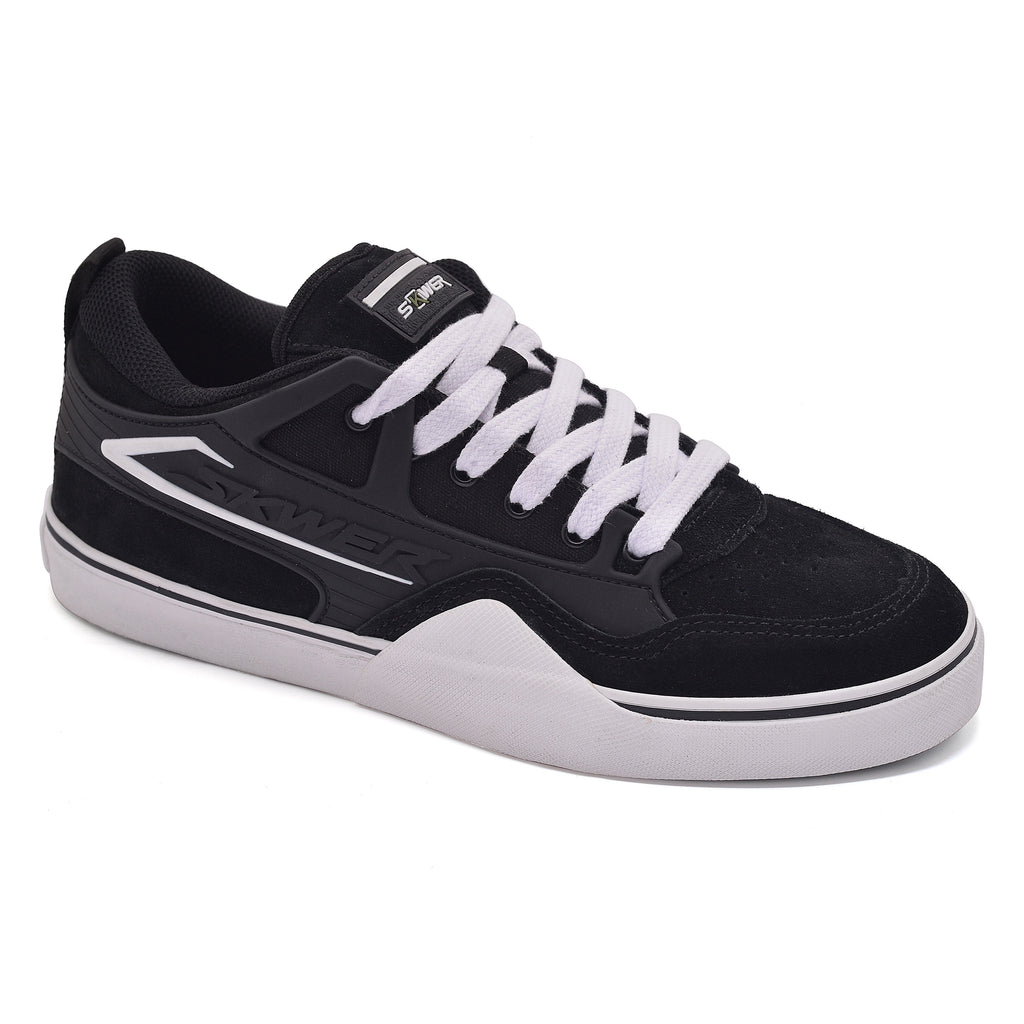 Tênis SKWER FRAME Preto Clássico — vista diagonal